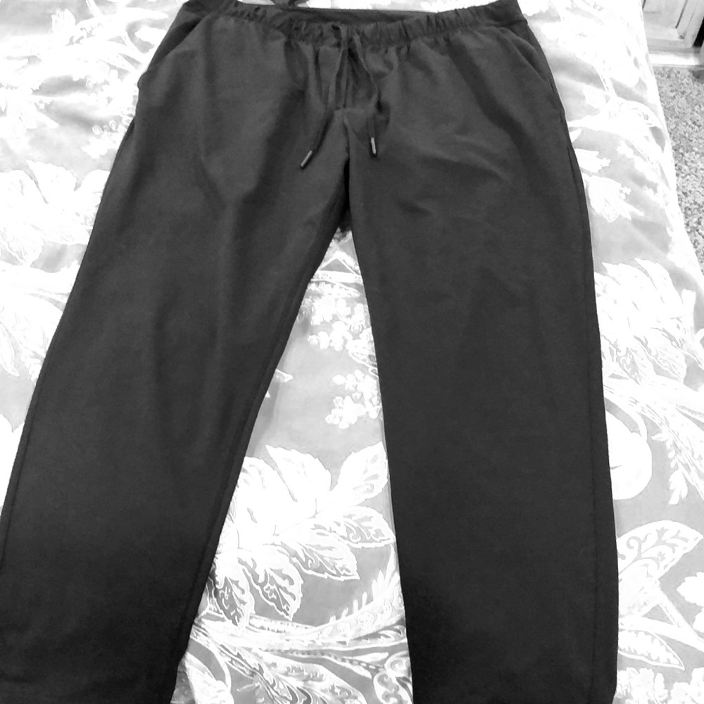 Lululemon On the Fly